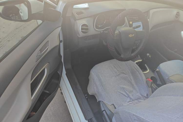 Used Chevrolet Sail 2015 Sail 3 1.5L Manual with Ideal Sunroof Edition Driver Seat