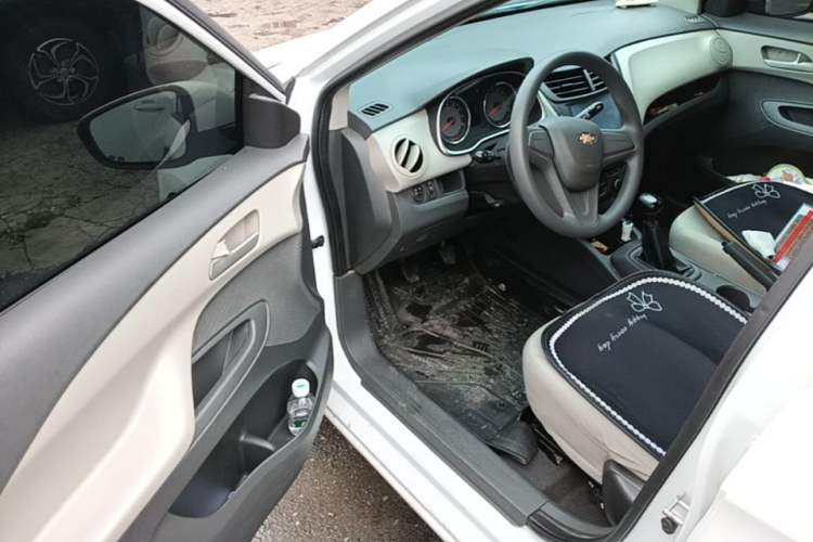Used Chevrolet Sail 2015 Sail 3 1.3L Manual Warm Edition Driver Seat