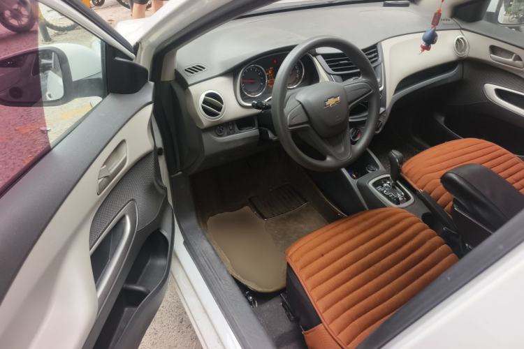 Used Chevrolet Sail 2015 Sail 3 1.3L AMT Ideal Edition Driver Seat