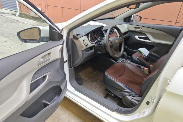 Used Chevrolet Sail 2015 Sail 3 1.3L AMT Ideal Edition Driver Seat