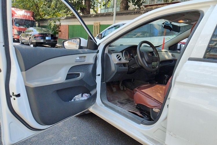 Used Chevrolet Sail 2015 Sail 3 1.5L Manual with Ideal Sunroof Edition Driver Seat