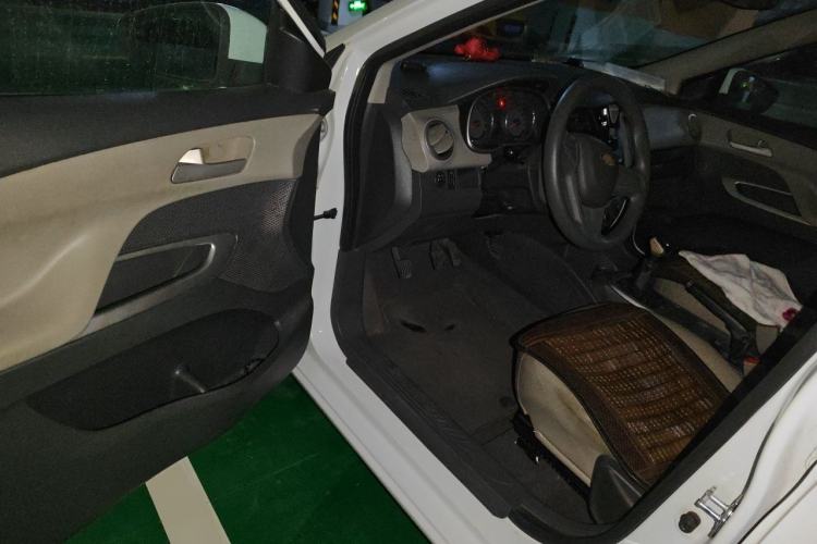 Used Chevrolet Sail 2015 Sail 3 1.3L Manual Ideal Edition Driver Seat
