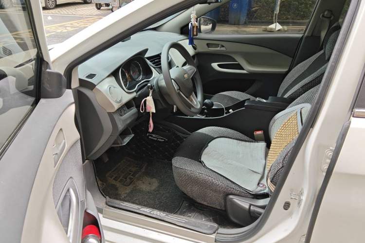 Used Chevrolet Sail 2015 Sail 3 1.5L Manual with Ideal Sunroof Edition Driver Seat