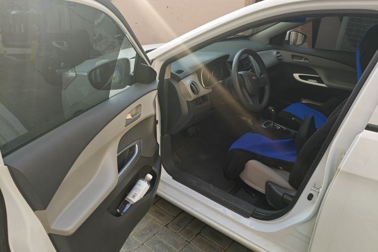 Used Chevrolet Sail 2015 Sail 3 1.3L AMT Ideal Edition Driver Seat
