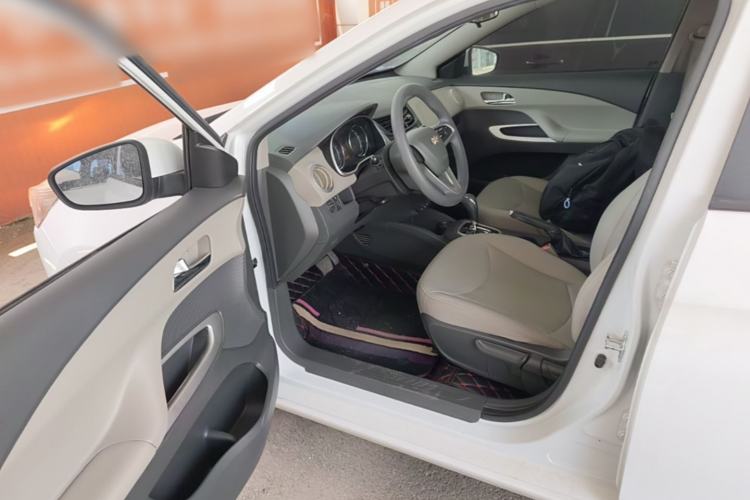Used Chevrolet Sail 2015 Sail 3 1.5L AMT Happiness Sunroof Edition Driver Seat