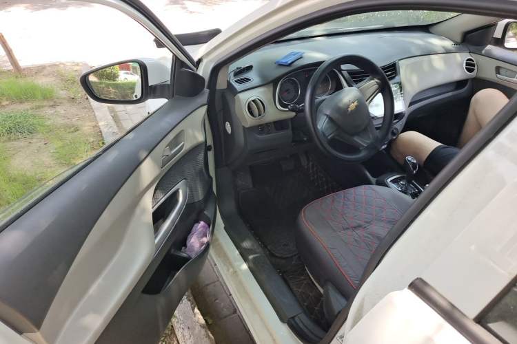 Used Chevrolet Sail 2015 Sail 3 1.3L AMT Ideal Edition Driver Seat