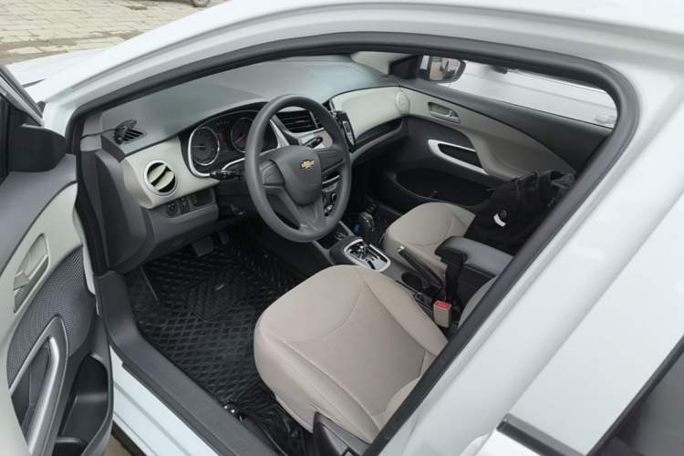 Used Chevrolet Sail 2015 Sail 3 1.3L AMT Ideal Edition Driver Seat