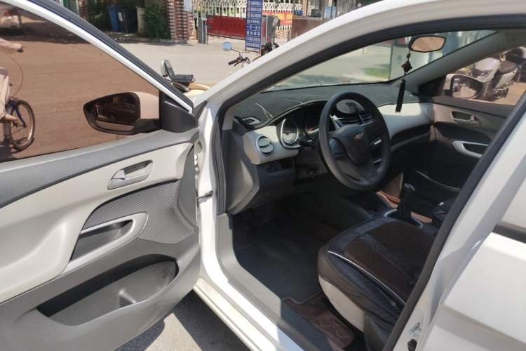 Used Chevrolet Sail 2015 Sail 3 1.3L Manual Ideal Edition Driver Seat