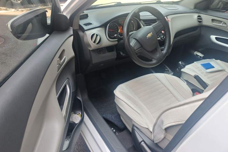 Used Chevrolet Sail 2015 Sail 3 1.5L Manual with Ideal Sunroof Edition Driver Seat