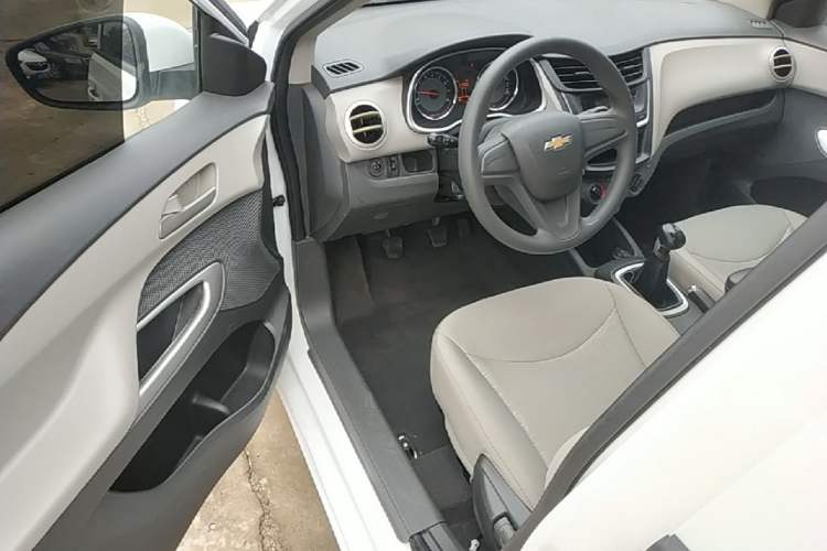 Used Chevrolet Sail 2015 Sail 3 1.5L Manual with Ideal Sunroof Edition Driver Seat