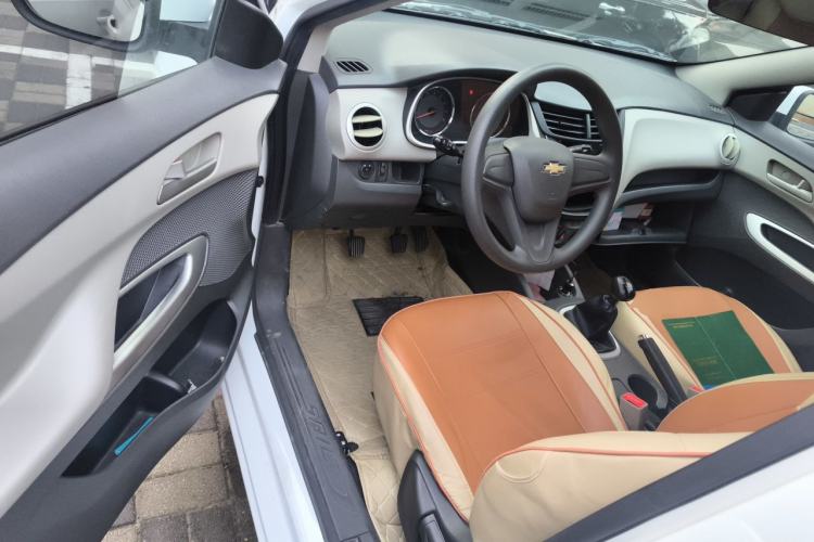 Used Chevrolet Sail 2015 Sail 3 1.5L Manual with Ideal Sunroof Edition Driver Seat