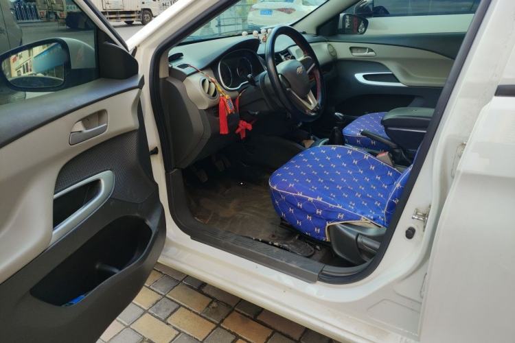 Used Chevrolet Sail 2015 Sail 3 1.5L Manual with Ideal Sunroof Edition Driver Seat