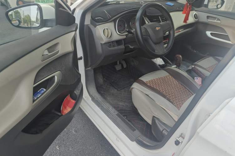 Used Chevrolet Sail 2015 Sail 3 1.3L AMT Ideal Edition Driver Seat
