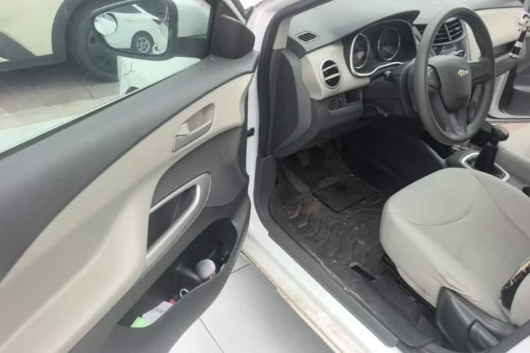 Used Chevrolet Sail 2015 Sail 3 1.5L Manual with Ideal Sunroof Edition Driver Seat