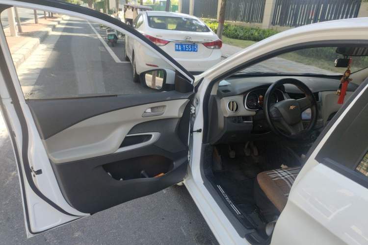 Used Chevrolet Sail 2015 Sail 3 1.3L Manual Ideal Edition Driver Seat