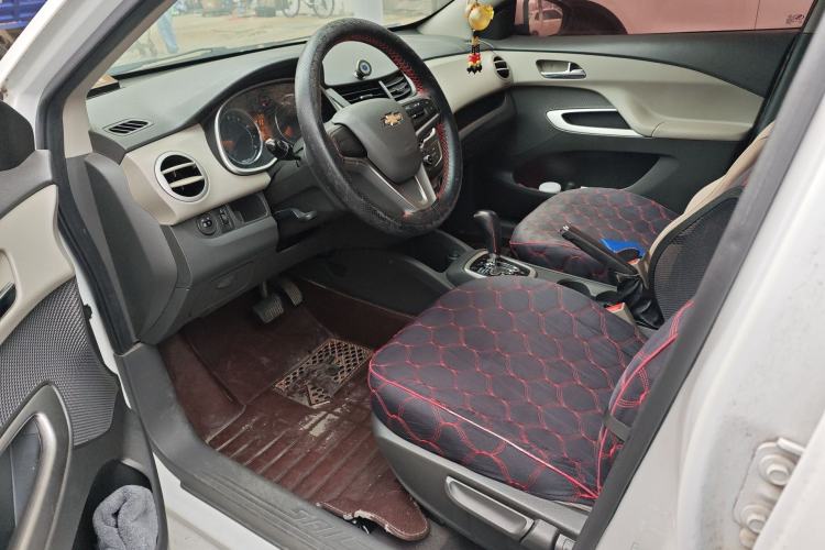Used Chevrolet Sail 2015 Sail 3 1.5L AMT Happiness Sunroof Edition Driver Seat