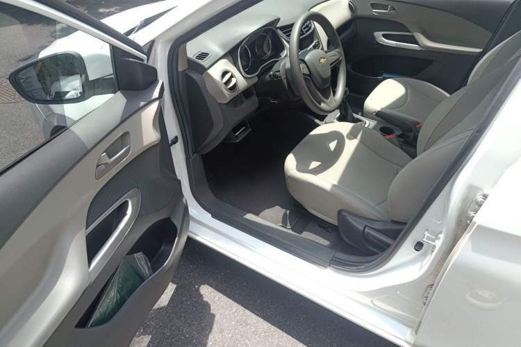 Used Chevrolet Sail 2015 Sail 3 1.3L Manual Ideal Edition Driver Seat