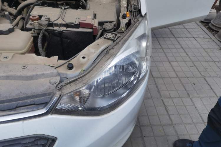 Used Chevrolet Sail 2015 Sail 3 1.5L Manual with Ideal Sunroof Edition Engine Bay Left