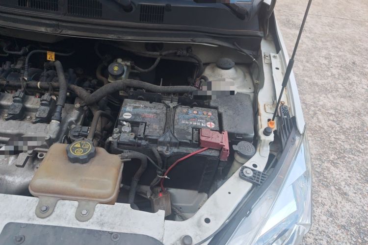 Used Chevrolet Sail 2015 Sail 3 1.3L AMT Ideal Edition Engine Bay Left