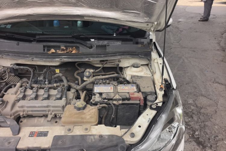 Used Chevrolet Sail 2015 Sail 3 1.3L Manual with Ideal Sunroof Edition Engine Bay Left