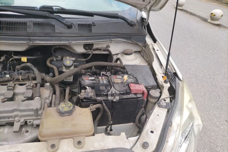 Used Chevrolet Sail 2015 Sail 3 1.5L AMT Happiness Sunroof Edition Engine Bay Left