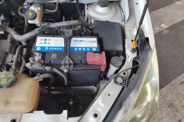 Used Chevrolet Sail 2015 Sail 3 1.3L AMT Ideal Edition Engine Bay Left