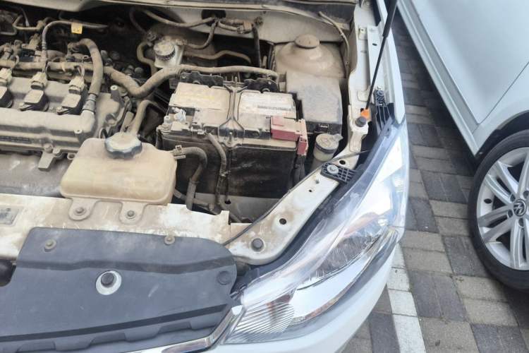 Used Chevrolet Sail 2015 Sail 3 1.5L Manual with Ideal Sunroof Edition Engine Bay Left