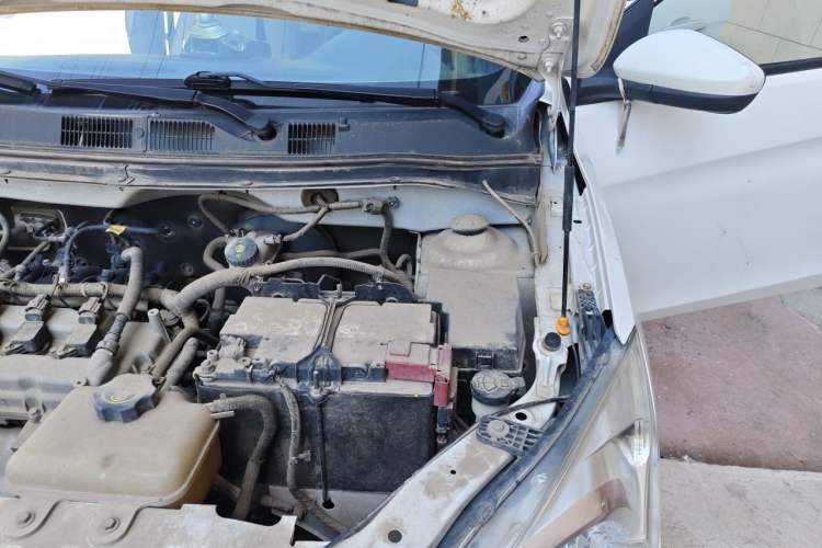 Used Chevrolet Sail 2015 Sail 3 1.5L Manual with Ideal Sunroof Edition Engine Bay Left