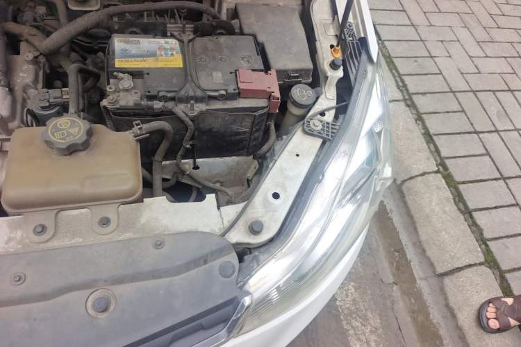 Used Chevrolet Sail 2015 Sail 3 1.3L Manual Ideal Edition Engine Bay Left
