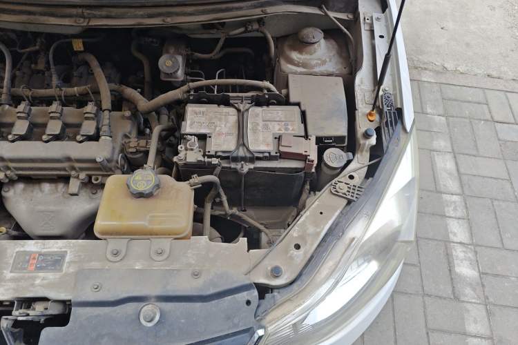 Used Chevrolet Sail 2015 Sail 3 1.3L Manual Ideal Edition Engine Bay Left