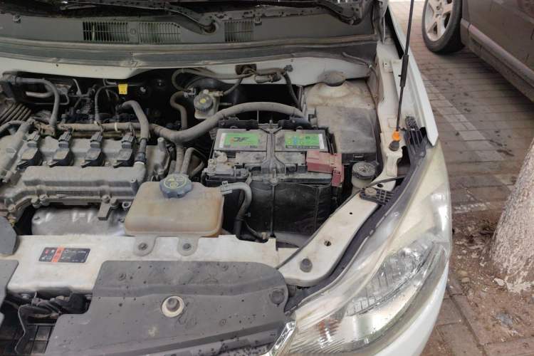 Used Chevrolet Sail 2015 Sail 3 1.5L AMT Happiness Sunroof Edition Engine Bay Left