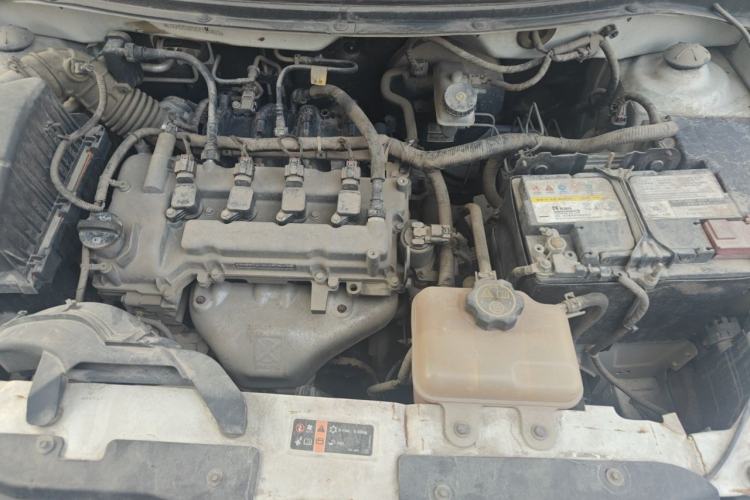 Used Chevrolet Sail 2015 Sail 3 1.3L AMT Ideal Edition Engine Bay