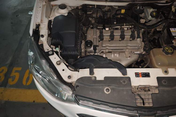 Used Chevrolet Sail 2015 Sail 3 1.5L Manual with Ideal Sunroof Edition Engine Bay Right