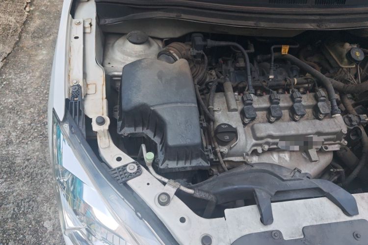 Used Chevrolet Sail 2015 Sail 3 1.3L AMT Ideal Edition Engine Bay Right