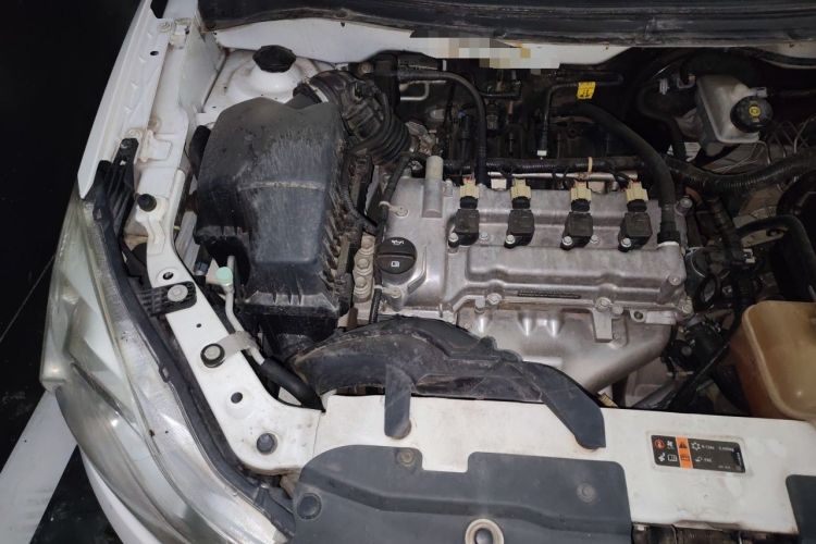 Used Chevrolet Sail 2015 Sail 3 1.3L AMT Ideal Edition Engine Bay Right