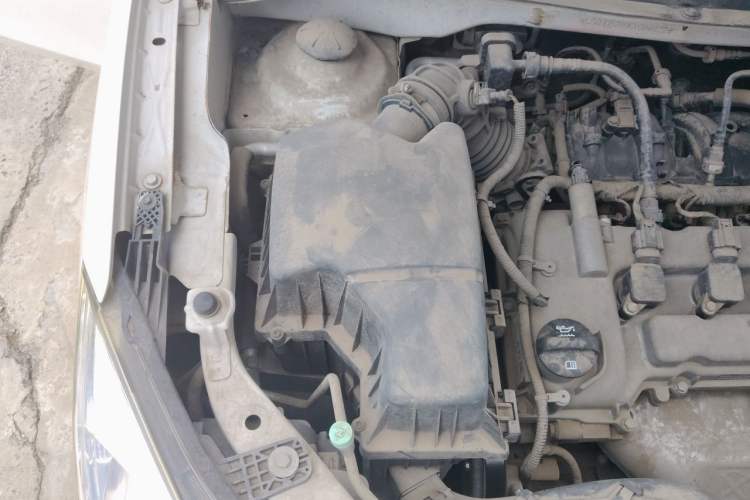 Used Chevrolet Sail 2015 Sail 3 1.3L Manual Ideal Edition Engine Bay Right