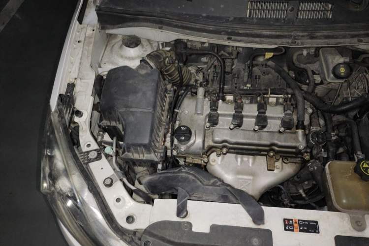 Used Chevrolet Sail 2015 Sail 3 1.3L Manual Ideal Edition Engine Bay Right