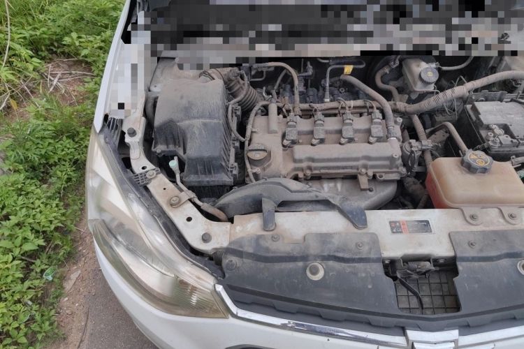 Used Chevrolet Sail 2015 Sail 3 1.3L AMT Ideal Edition Engine Bay Right