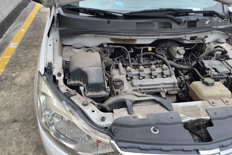 Used Chevrolet Sail 2015 Sail 3 1.3L AMT Ideal Edition Engine Bay Right