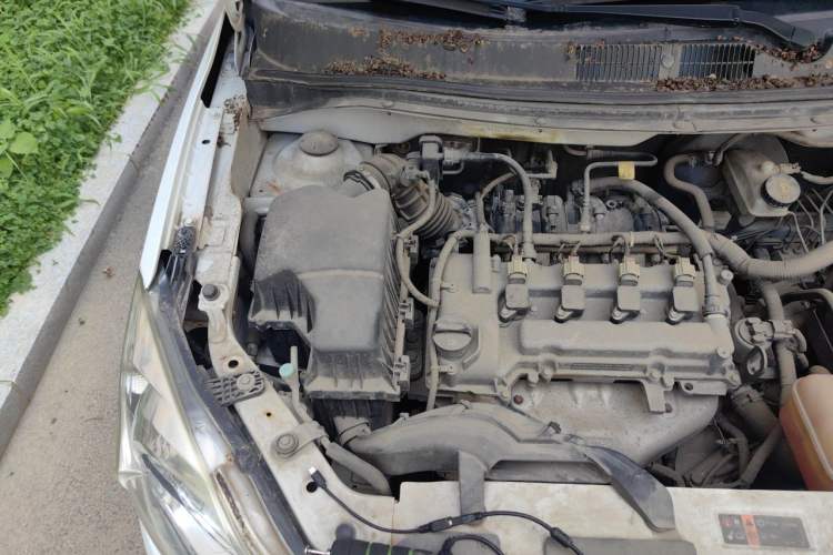 Used Chevrolet Sail 2015 Sail 3 1.3L AMT Ideal Edition Engine Bay Right