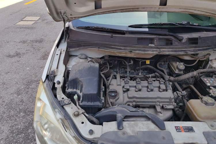 Used Chevrolet Sail 2015 Sail 3 1.3L AMT Ideal Edition Engine Bay Right