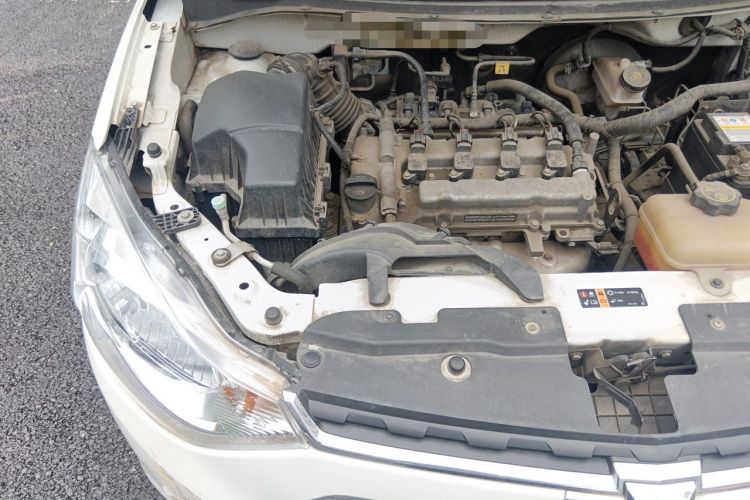 Used Chevrolet Sail 2015 Sail 3 1.5L AMT Happiness Sunroof Edition Engine Bay Right