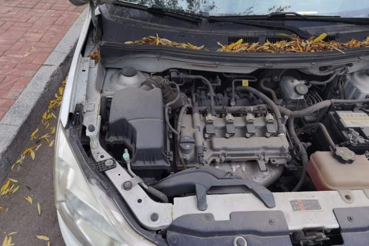 Used Chevrolet Sail 2015 Sail 3 1.5L Manual with Ideal Sunroof Edition Engine Bay Right