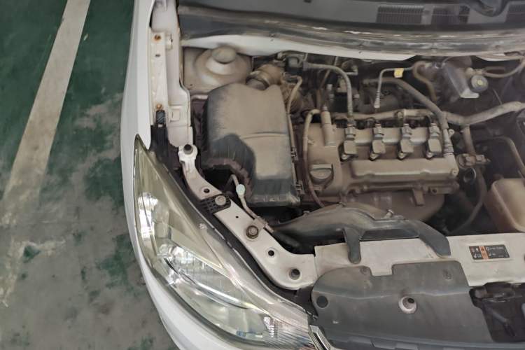 Used Chevrolet Sail 2015 Sail 3 1.3L Manual Warm Edition Engine Bay Right