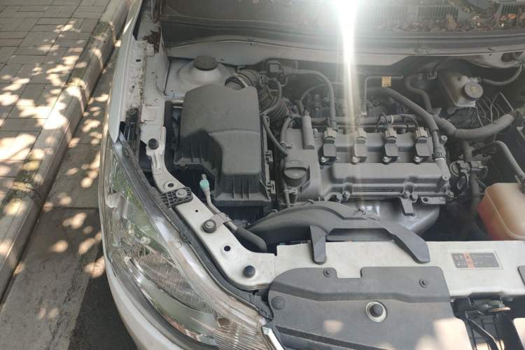 Used Chevrolet Sail 2015 Sail 3 1.3L AMT Ideal Edition Engine Bay Right