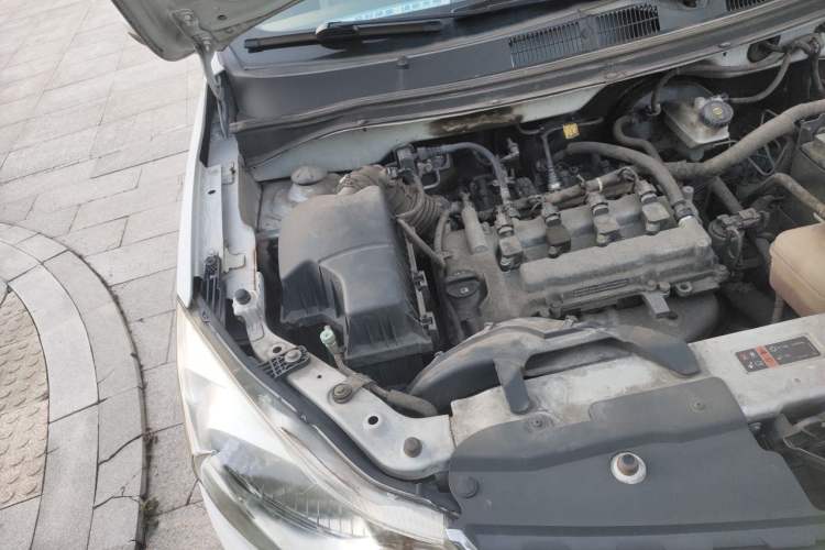 Used Chevrolet Sail 2015 Sail 3 1.3L AMT Ideal Edition Engine Bay Right