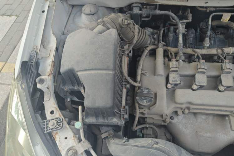 Used Chevrolet Sail 2015 Sail 3 1.3L AMT Ideal Edition Engine Bay Right