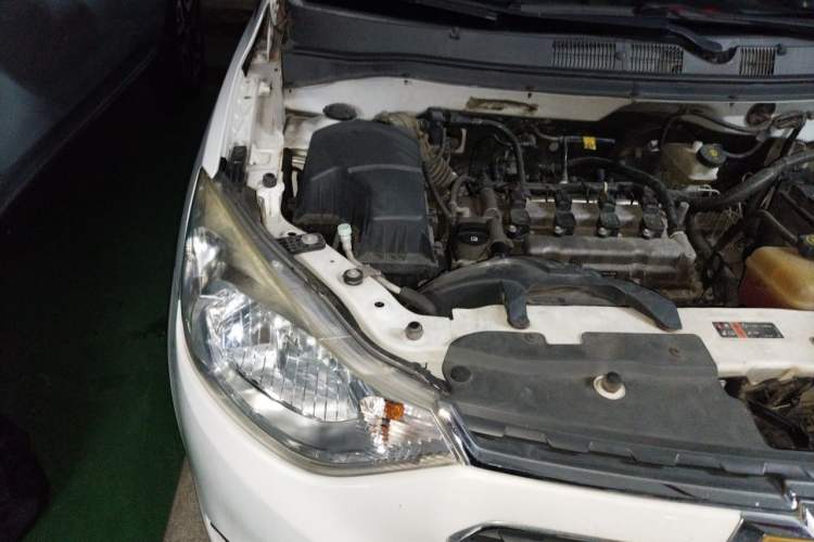 Used Chevrolet Sail 2015 Sail 3 1.5L AMT Happiness Sunroof Edition Engine Bay Right