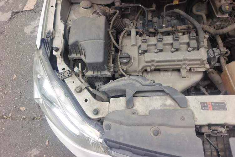 Used Chevrolet Sail 2015 Sail 3 1.3L Manual Ideal Edition Engine Bay Right