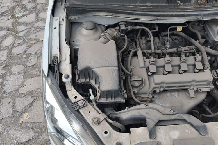 Used Chevrolet Sail 2015 Sail 3 1.3L Manual Warm Edition Engine Bay Right